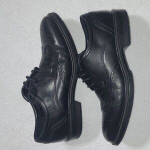 Ecco Wingtip Men’s Black Shoes  Size 10